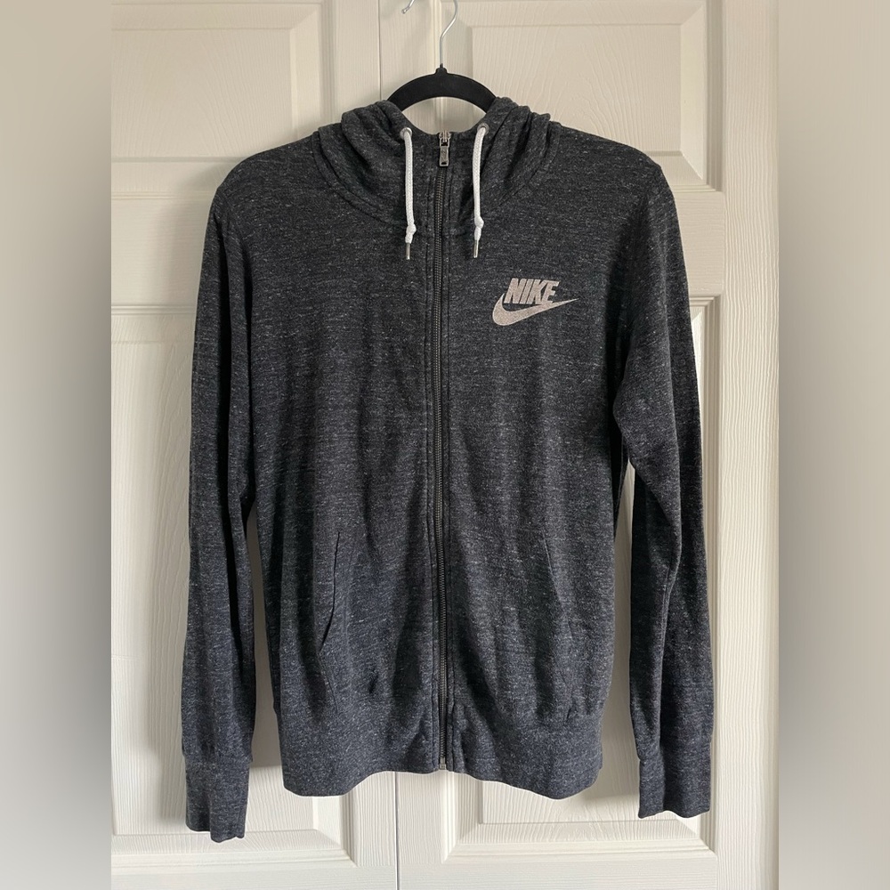 NIKE GREY ZIP UP SWEATER